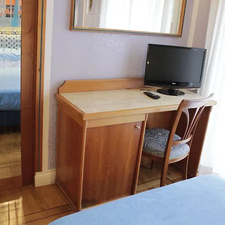 Hotel Emona Aquaeductus