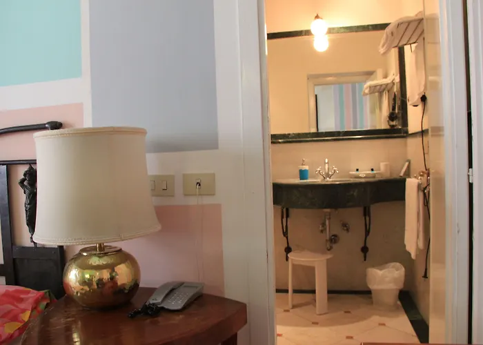 Emona Aquaeductus 4* Rom