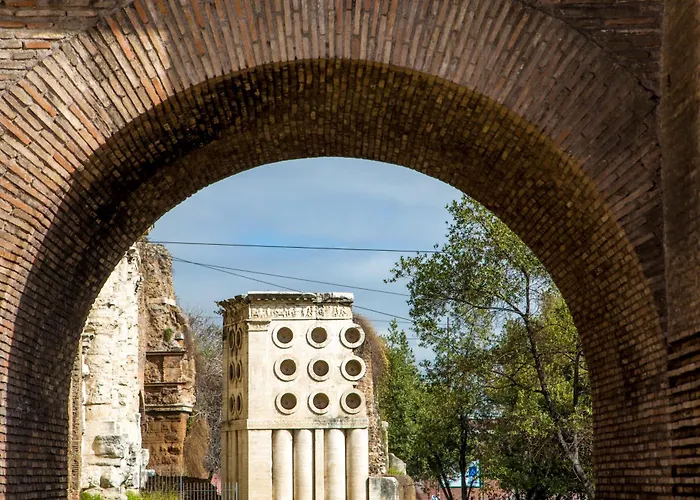 Emona Aquaeductus Hotel 4*