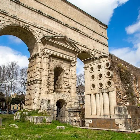 Emona Aquaeductus 4*