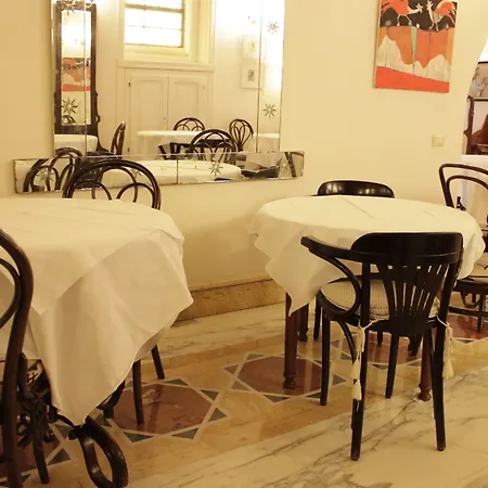 Emona Aquaeductus 4* Rome