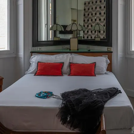 Emona Aquaeductus 4* Rome